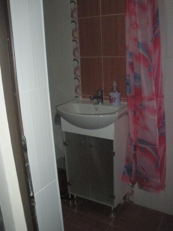 Comfort Guest Rooms Pleven Esterno foto