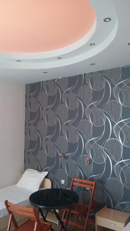 Comfort Guest Rooms Pleven Esterno foto